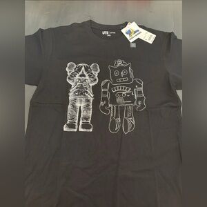 NWT Uniqlo x KAWS Black Short Sleeve Tee